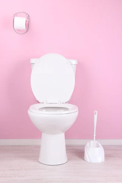 White toilet bowl in bathroom — Stock Photo, Image