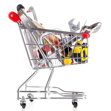 alışveriş sepeti üzerine beyaz izole inşaat araçları