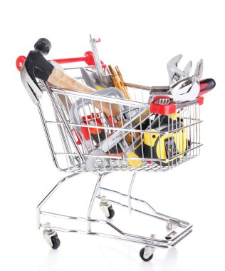 alışveriş sepeti üzerine beyaz izole inşaat araçları