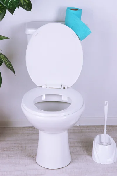 White toilet bowl in bathroom — Stock Photo, Image