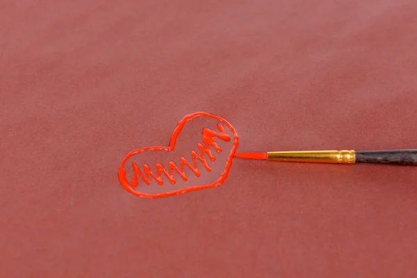 Heart drawn in pencil on a paper sheet close-up — Stock Photo, Image