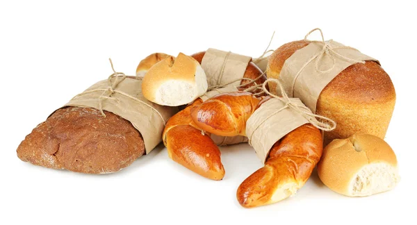 Verschillende soorten brood geïsoleerd op wit — Stockfoto