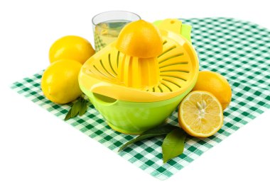 beyaz izole limon ve narenciye sıkacağı