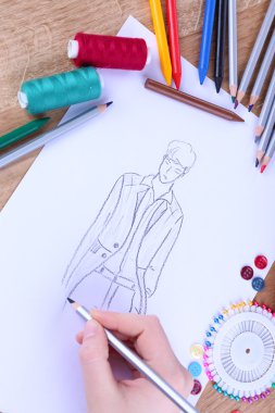 Moda Tasarımcısı kapatın