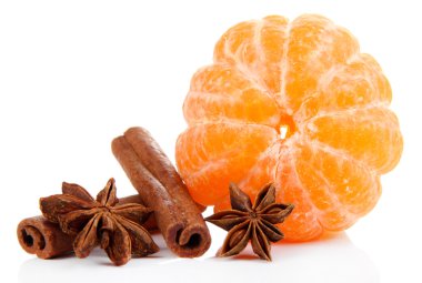 Olgun tatlı Kızıl ve beyaz izole baharat