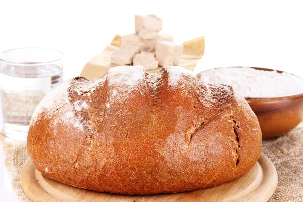 Composição com pão de centeio close up — Fotografia de Stock