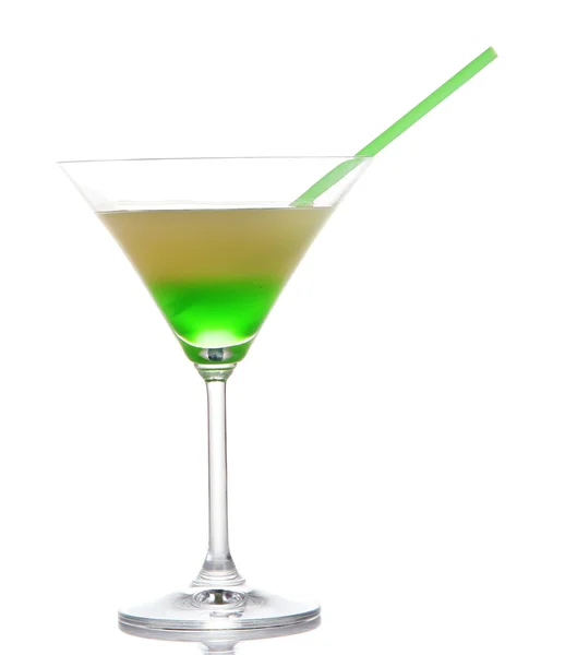 Склянка смачного коктейлю ізольовано на білому — стокове фото