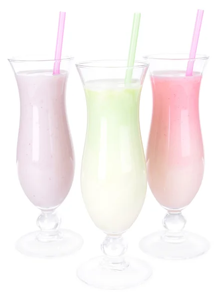 Milchshakes isoliert auf weiß — Stockfoto