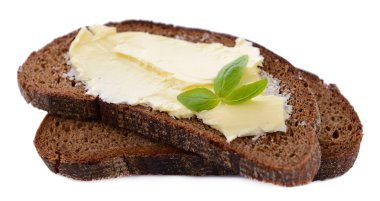 beyaz izole tereyağlı çavdar ekmek dilimleri