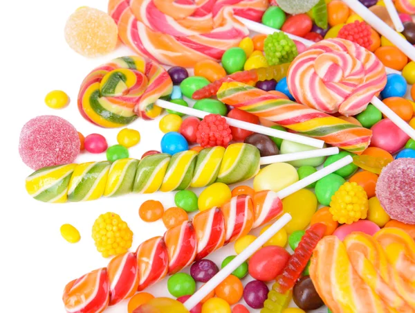 Verschiedene bunte Fruchtbonbons in Nahaufnahme — Stockfoto