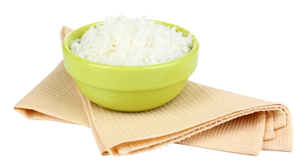Gekochter Reis in Schüssel auf Serviette isoliert auf Weiß — Stockfoto