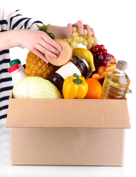 Les gens font des produits de boîte isolée sur blanc — Photo