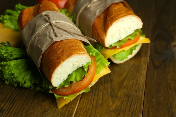 Panino fresco e gustoso da vicino — Foto Stock