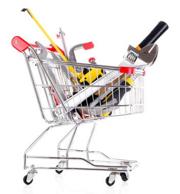 alışveriş sepeti üzerine beyaz izole inşaat araçları
