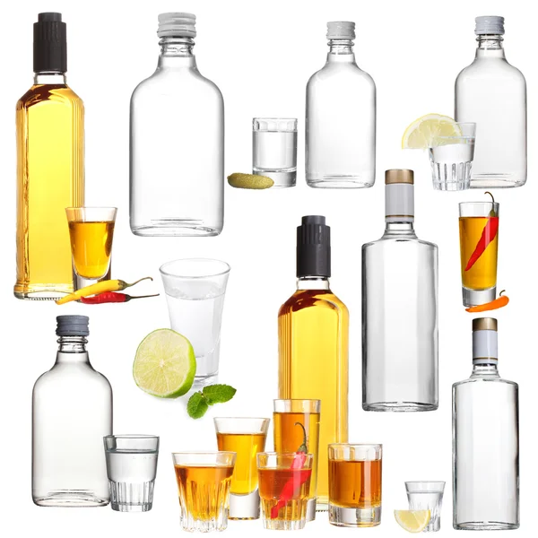 Collage de bebidas alcohólicas. Vodka aislado en blanco — Foto de Stock
