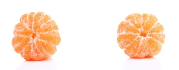 Mandarini dolci maturi, isolati su bianco — Foto Stock