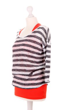 manken üzerinde beyaz izole kadın giyim