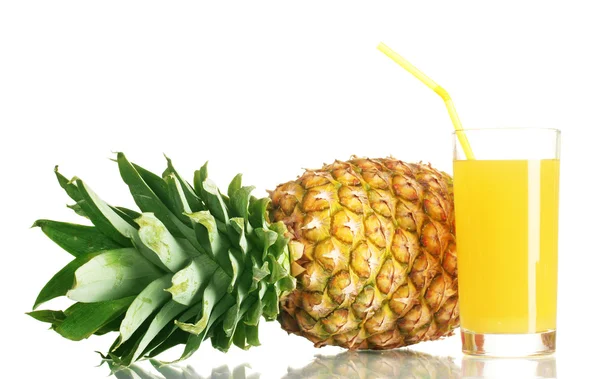 Pineapple juice and pineapple isolated on white — Stock Photo, Image