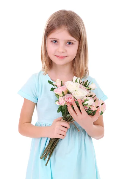 Красивая маленькая девочка держит букет изолирован на белом — стоковое фото