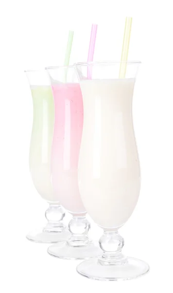 Milkshakes isolerad på vit — Stockfoto