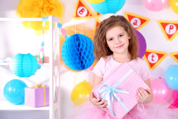 Pretty little girl celebrate her birthday — Stock Photo, Image