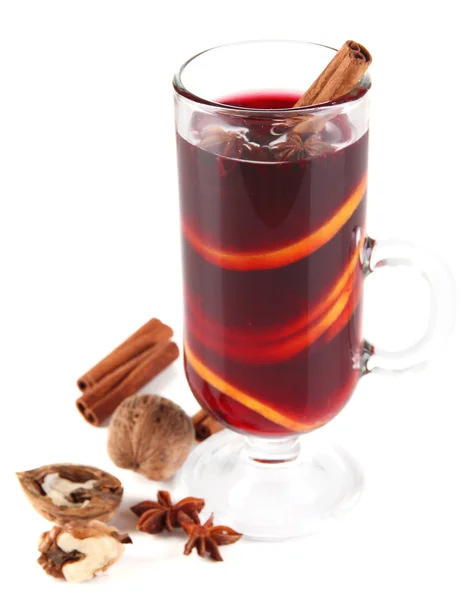 Mulled wine with nuts and spices isolated on white — Stock Photo, Image