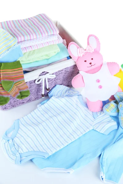 Pile de vêtements de bébé isolés sur blanc — Photo