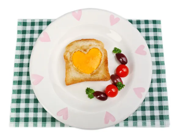 Ovos mexidos com pão no prato, no guardanapo colorido — Fotografia de Stock