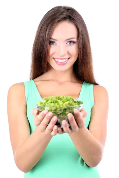 Bella ragazza con insalata fresca isolata su bianco — Foto Stock