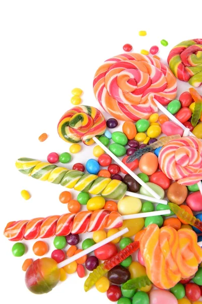 Verschiedene bunte Fruchtbonbons in Nahaufnahme — Stockfoto