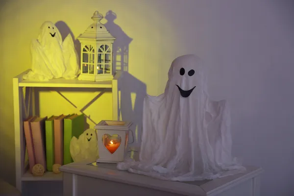 Halloween ghosts, on home interior background — Stock Photo, Image