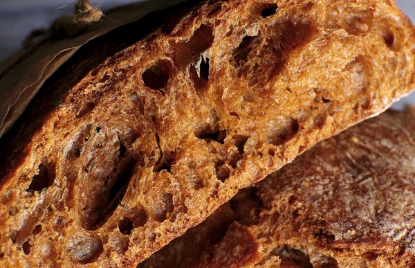 Breaking bread close up — Stock Photo, Image