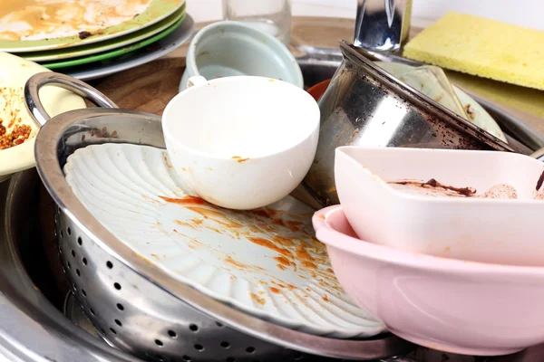 Kitchen utensils need wash close up — Stock Photo, Image