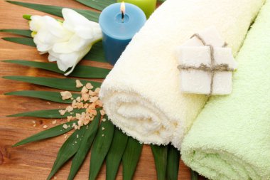 ahşap zemin üzerinde Spa ayarı