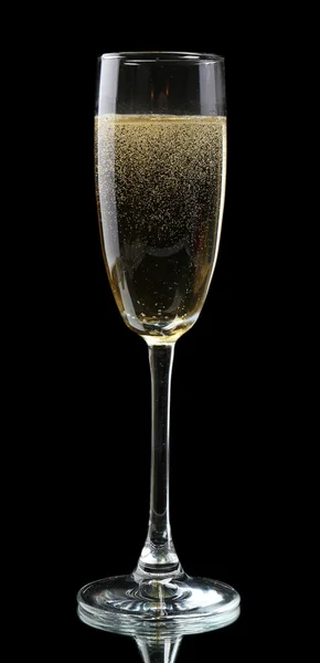 Glas champagne, på svart bakgrund — Stockfoto