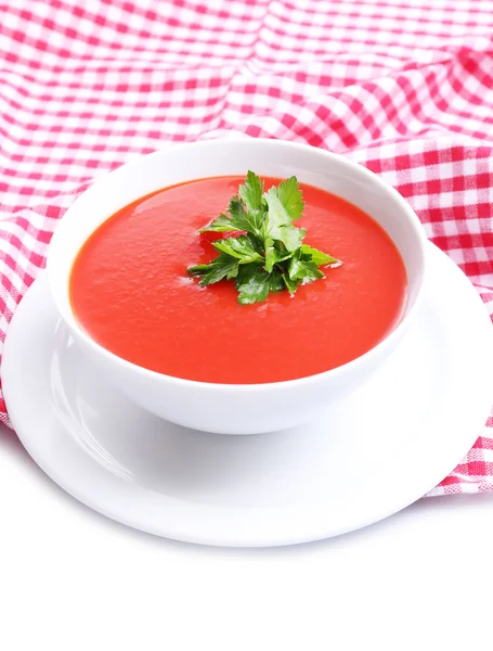 Soupe de tomates savoureuse, isolée sur du blanc — Photo