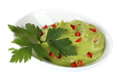beyaz izole kase taze guacamole 