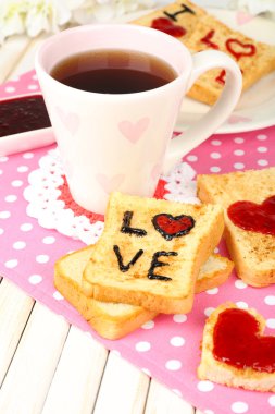 reçel ve tablo yakın çekim üzerinde çay lezzetli kızarmış ekmek