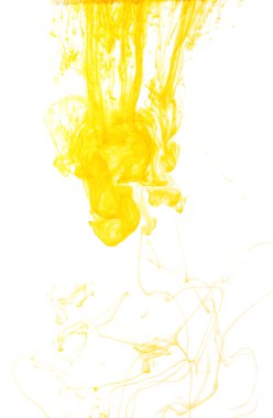 su üzerinde beyaz izole mürekkep