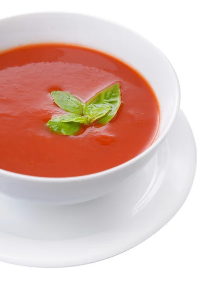 Sabrosa sopa de tomate, aislado en blanco — Foto de Stock