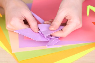 Origami turna, yapım el yakın çekim