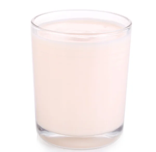Cam üzerine beyaz izole lezzetli yoğurt — Stok fotoğraf