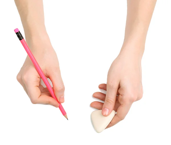 Manos humanas con lápiz y goma de borrar, aisladas en blanco — Foto de Stock