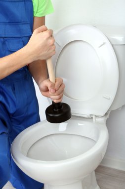 muslukçu tuvalet pompası üzerinde açık renkli ile