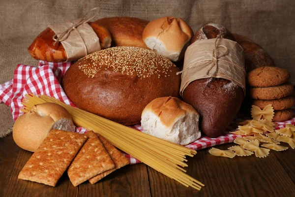 Schmackhafte Mehlprodukte aus nächster Nähe — Stockfoto