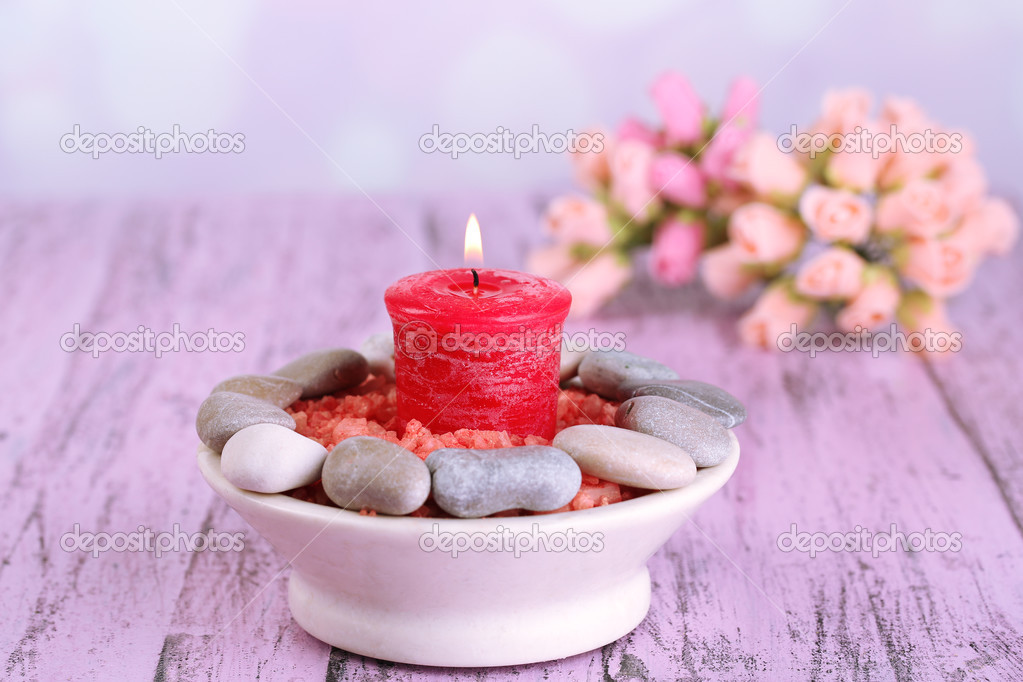 Composición con piedras de spa, velas y flores sobre fondo de mesa de madera de color: fotografía de stock © belchonock #43588801 | Depositphotos Composición con piedras de spa, velas y flores sobre fondo de mesa de madera de color: fotografía de stock © belchonock #43588801 | Depositphotos