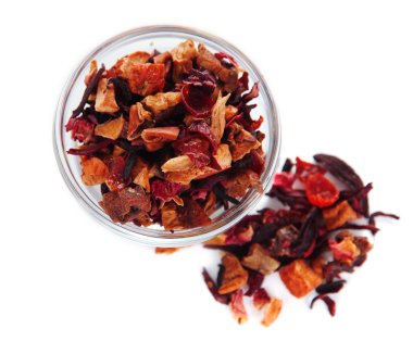 beyaz izole kase kuru çay