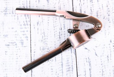 ahşap zemin üzerine sarımsak basın