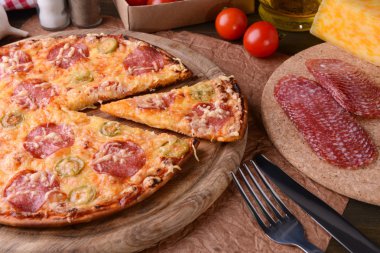 lezzetli pizza üzerinde tablo yakın çekim