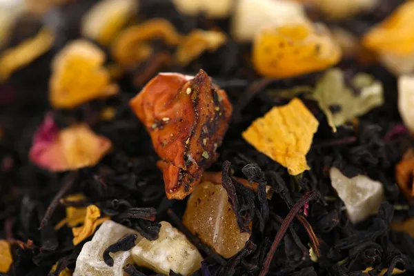 Heap of dry black tea close up — Stock Photo, Image